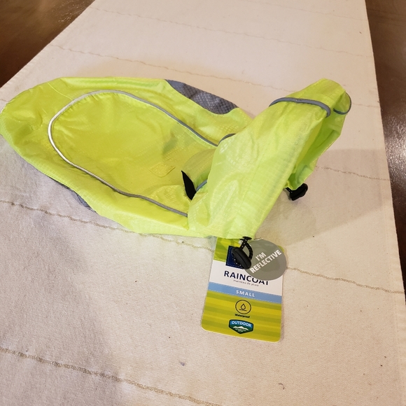 Reflective Dog Hooded Rain Jacket S - Picture 4 of 16